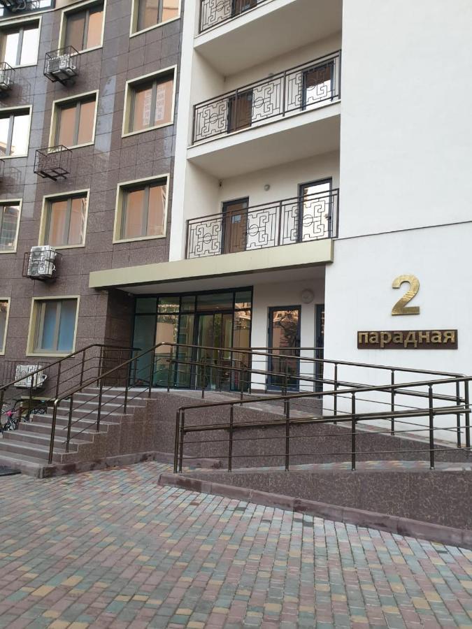 Sunny Apartments Near The Sea On Genuezskaya Одеса Екстериор снимка